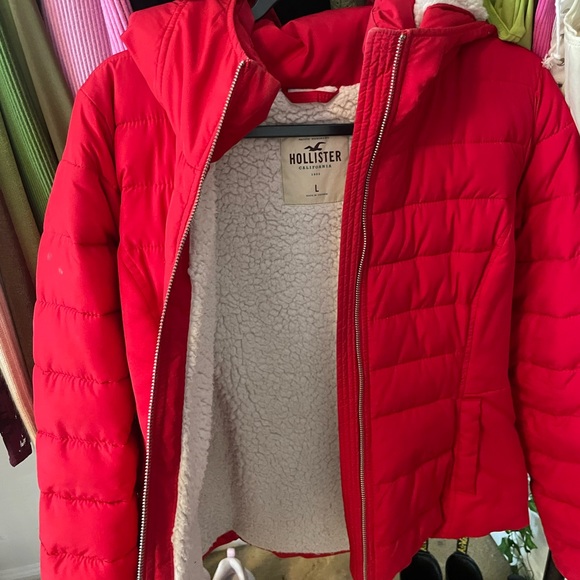 Red hollister rain jacket with fur inside! - Picture 2 of 3